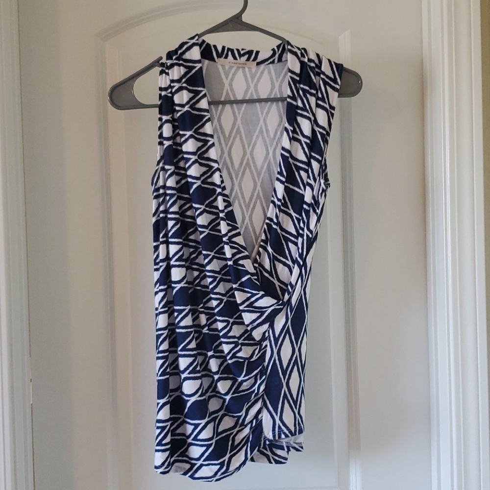 41 Hawthorn Stitch Fix Geometric Wrap Top